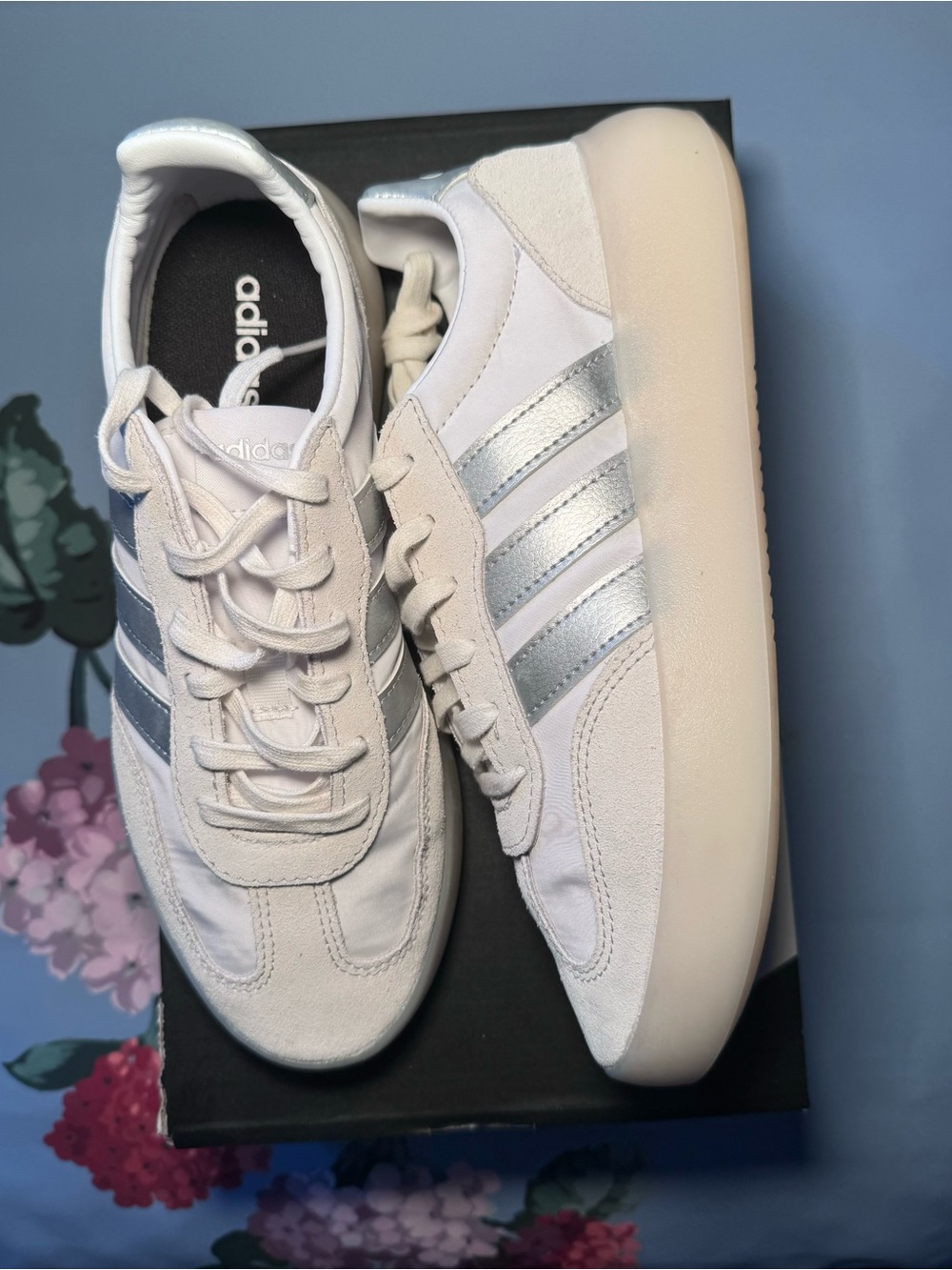 Adidas Barreda Decode Women’s Size 7 White & Silver